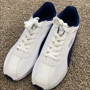 Puma sneakers size 10.5